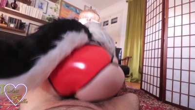 Roxanne bounces her bubble booty on a cock (cosplay by Violett Belle)