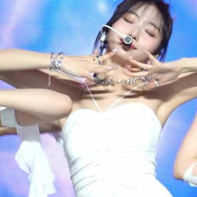 Kep1er - Youngeun (extra on comments)