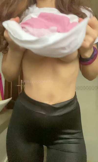 If we fuck you have to cum on my tits