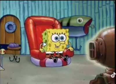 * cualquier persona entra a mi habitación * YO: