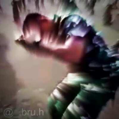 Tik tok, exército, Lil Oróki, aiai uiui (Sem ideias pra título então vai tags mesmo)