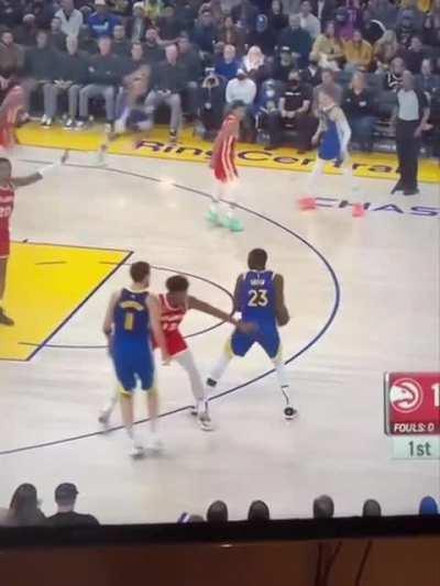 how did klay thompson get the ball??