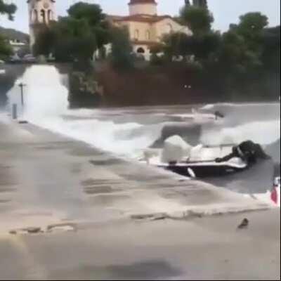 Stormy days at the pier