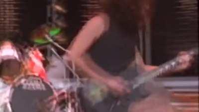 Exiiiit light, eeeenter niiiight...