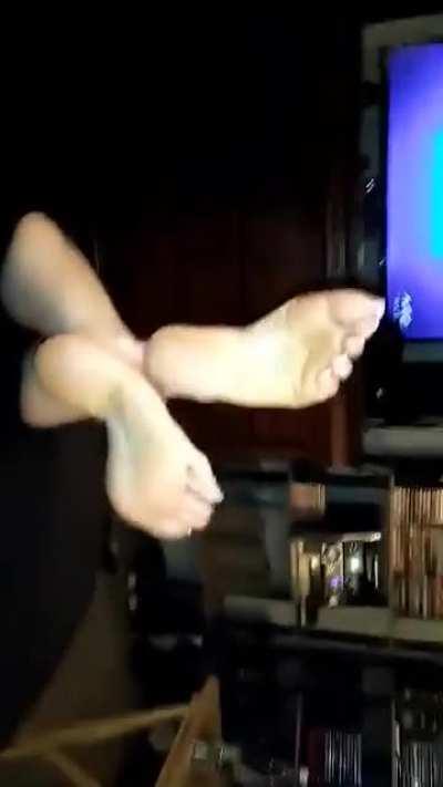 K@mmi3sol3z blowjob and soles video 👣🔥