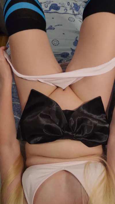 Slow motion of my panties peeling out my Camel Toe