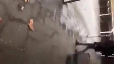 Oh its K.O in mid air.