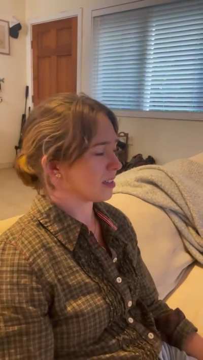 They're taking the Hobbits to Islamabad