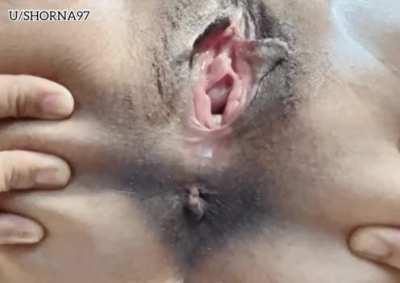 Do you want me to sit on your face? 🧕😜 [Asshole not blurry]