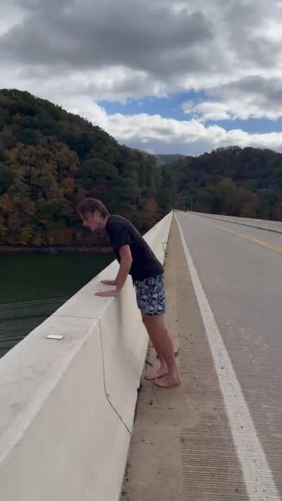 This bridge never disappoints