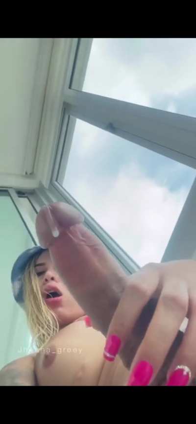 Lick it up please