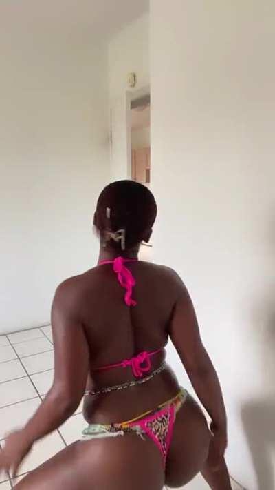 Cherry Cassava ðby Shemmy J Make sure you check out my TwitterEmpressofNudity for ð