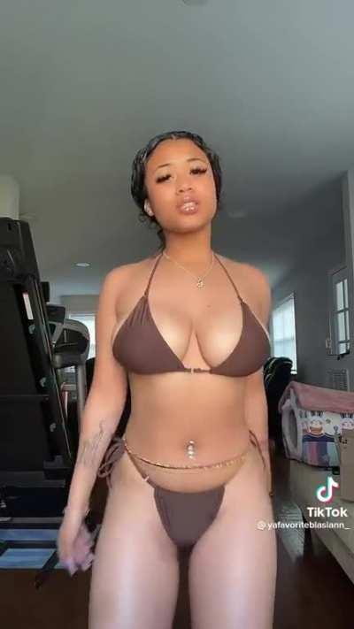 Yafavoriteblasiann_ 🍒