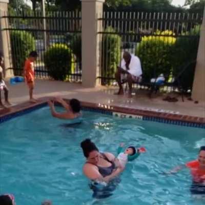 C-c-combo hit at the pool party