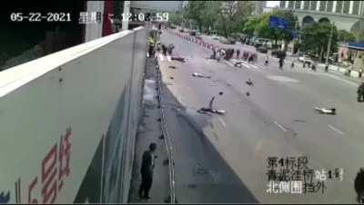 請打開聲音觀賞