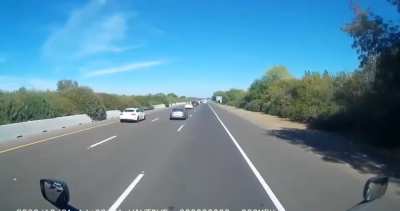 [OC Vantrue N2] The wide-angle lens takes away from what this really looked like. Happens a lot on this road.