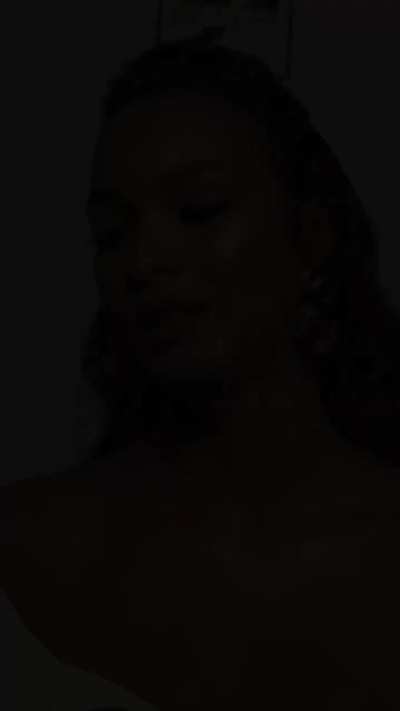 Born To Fashion promo on the E! channel