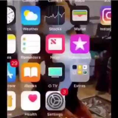 Dont let this mans on the boat