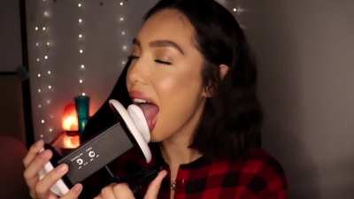 All Bella ASMR - Seductive Ear Licking And Ear Noms