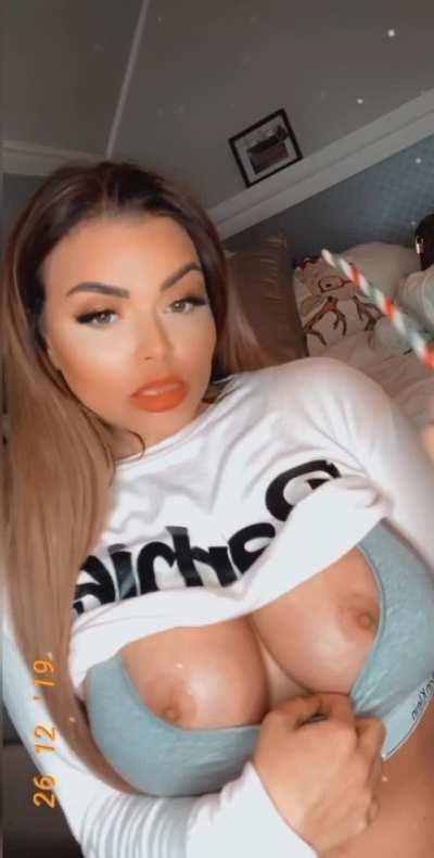 Bimbo Perfection - MEGA in Comments!