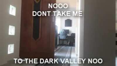 nooo there are freedomers there