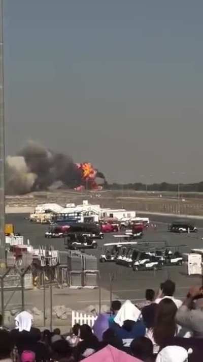 Indian plane HAL Tejas crashed at DubaibAir show