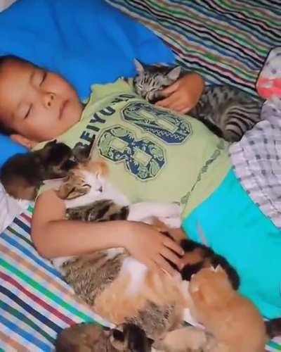 So.. this happened🥺