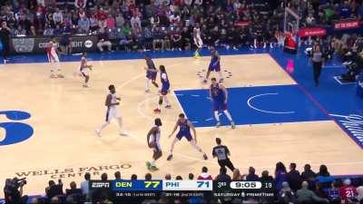 [Highlight] Jokic caught on an island guarding the Harden Embiid P&R