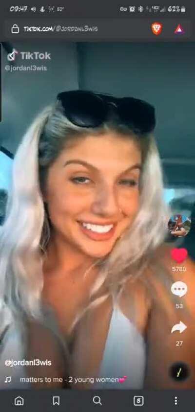 Jordan with her Snooki looking friend