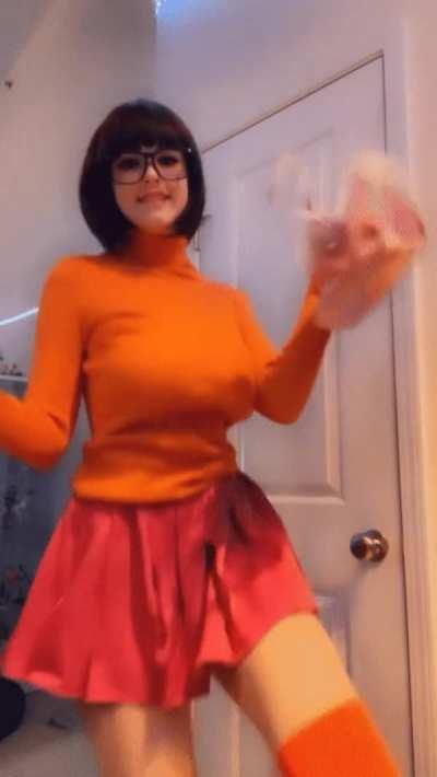 Velma 🥵