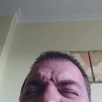 Mi pana wolfang al despertarse