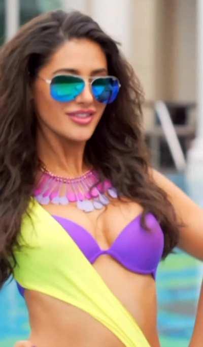 Nargis Fakhri 🤤🔥💦