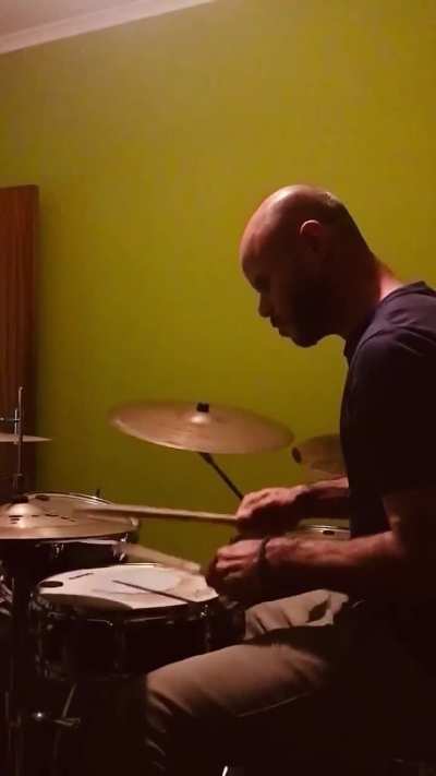 Some drum n bass from 2022.