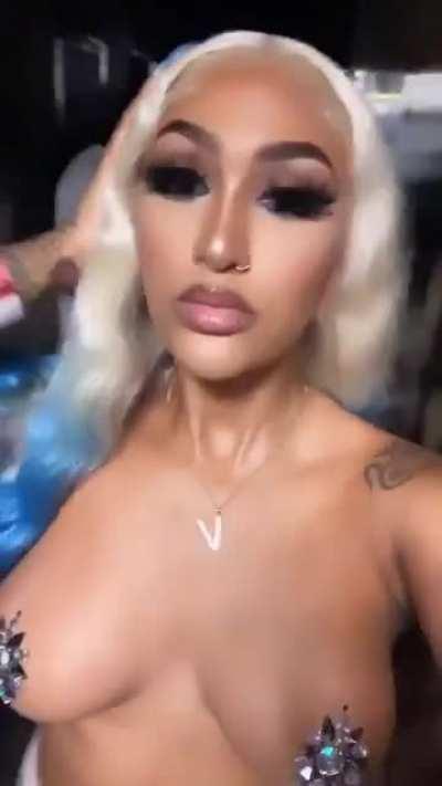 I need some new shit