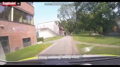 Norwegian police chase robbers