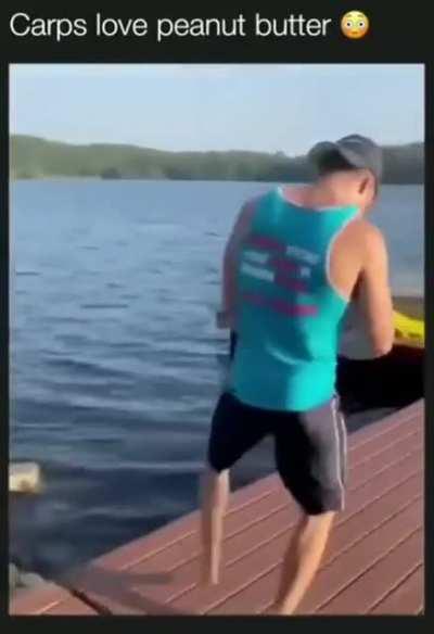 Я живу в разъёбанном посёлке...