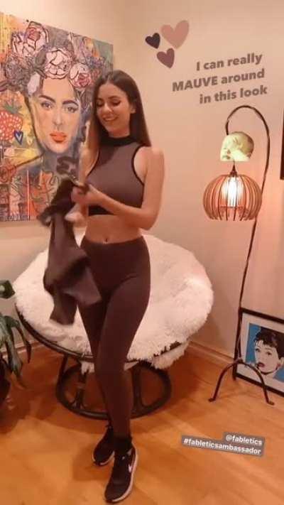 The Ass on this girl!