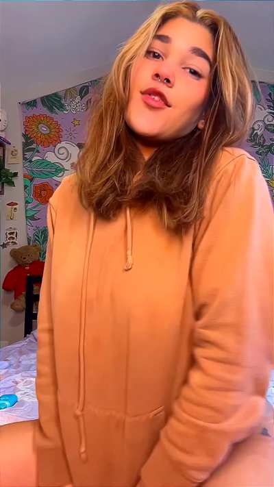 Some Latina tits for your boner