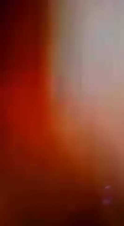 Evi ateşe veren rus