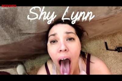 I AM back and have a new video! I thought this would be easy but definitely gagged more than I thought I would with this OPEN MOUTH swallow. 💦😮😝