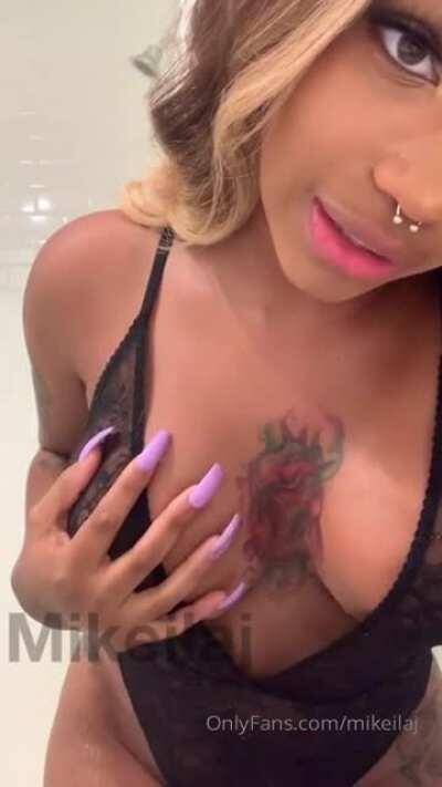 Post chop vid of those beautiful hangers she had