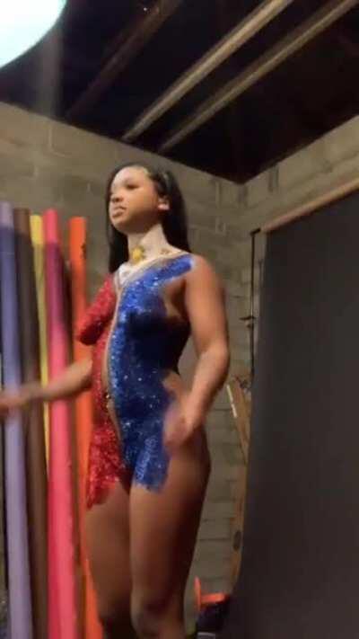 @Lmys_ - Lyric Smith