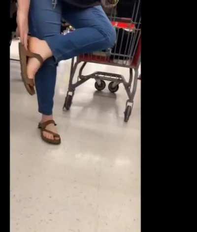 Approaching & Smelling cute girls dirty feet. Audio fixed for the clueless ones saying they aren't strangers. When it's obvious they are.😂