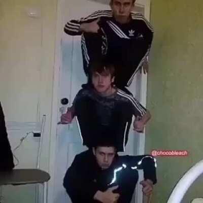 One shitpost to rule them all