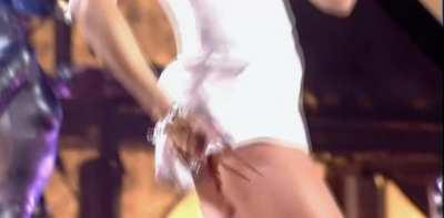 Kylie Minogue's legendary ass makes me throb