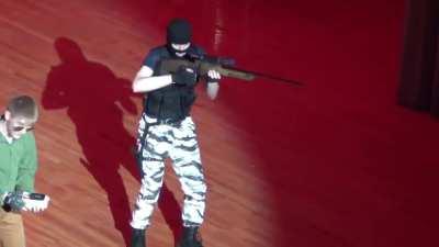 Cosplay perfeito não exis.....