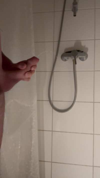 Who wants to take a shower with me?