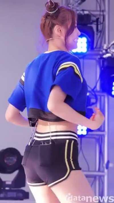 AOA - Hyejeong's Hot Pink Bra