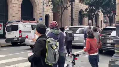 People in San Francisco swooped in on an ICE van used to detain a person who showed up for Immigration Court