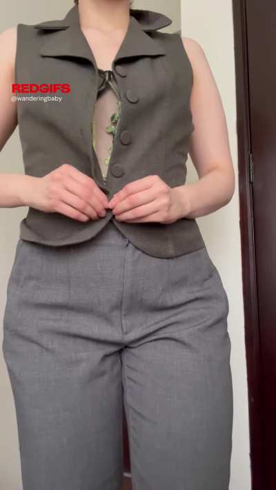 this is a private meeting, close the door as you cum in, please <3